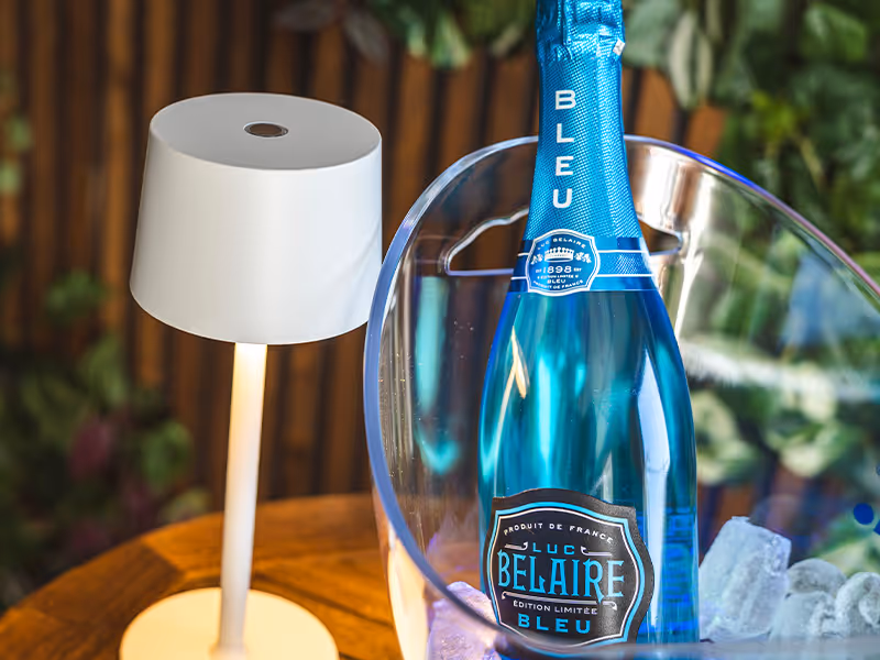 Genießen Sie Getränke im Uferglueck in Groß Lüsewitz.